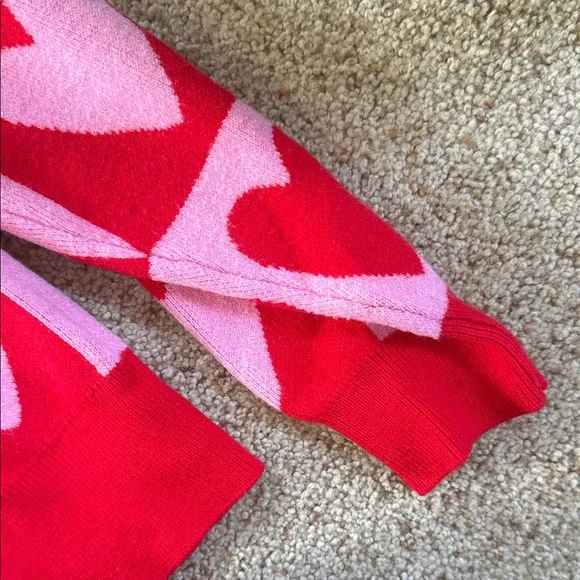 Red and Pink Heart-Print Button-Front Cardigan - Picture 7 of 11